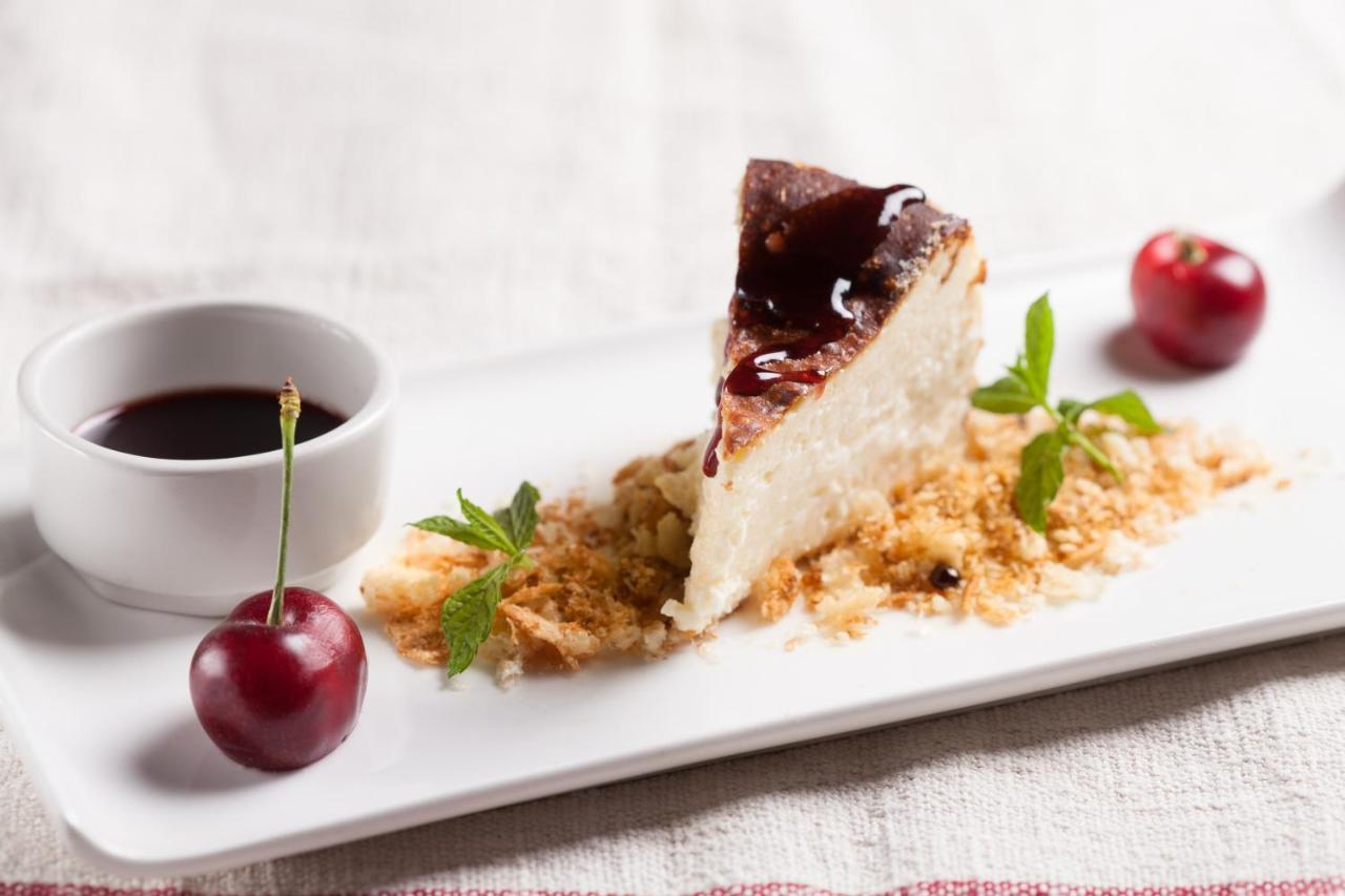 Hostal Restaurant Roma Cubells 외부 사진