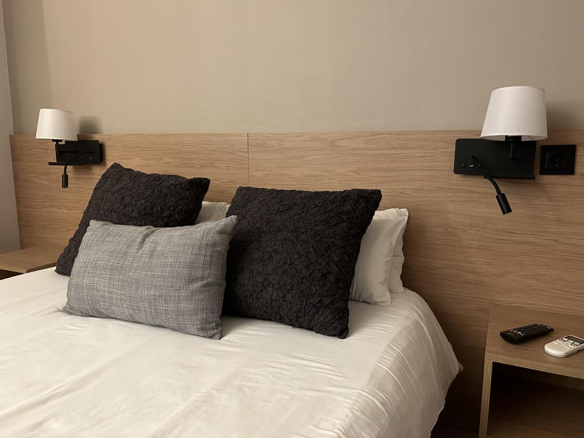 Hostal Restaurant Roma Cubells 외부 사진